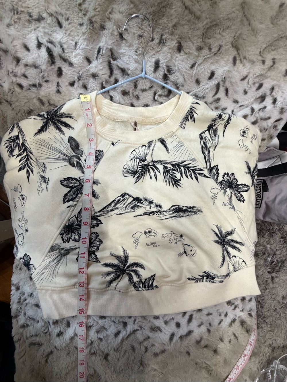 Rare Free People Aloha Crop Crewneck - Picture 8 of 9
